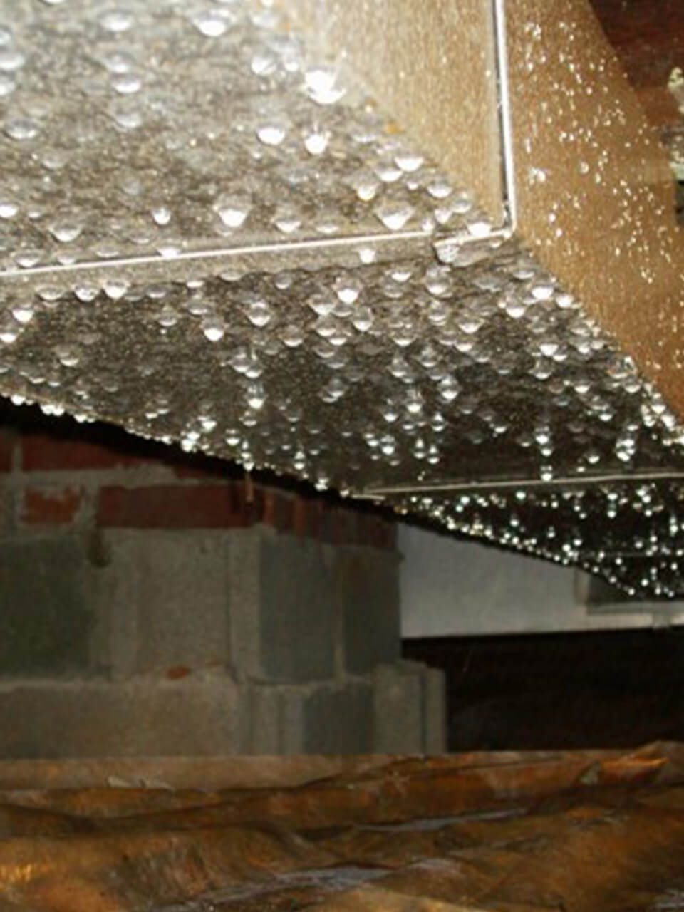 Humidity in the crawl space