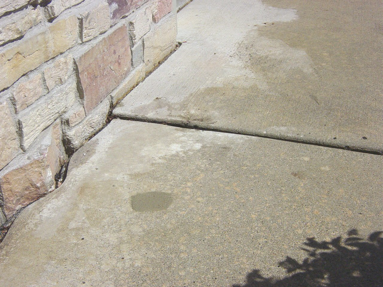 Sidewalk Leveling Services